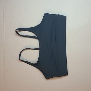 #790 Vuori Yosemite Sports Bra Size L T1282